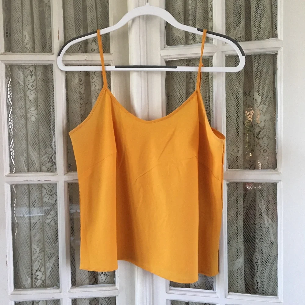 Host Pick! NANETTE LEPORE Peasant Blouse - Size M - Picture 6 of 6
